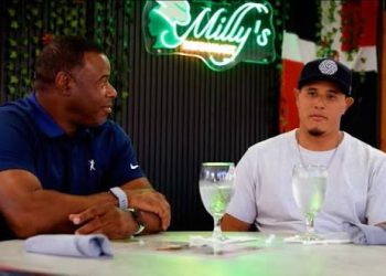 Manny Machado destaca el orgullo de representar a República Dominicana en conversación con Ken Griffey Jr.