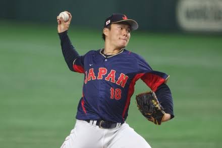 Japón confirma a Yoshinobu Yamamoto como abridor ante Venezuela en los cuartos de final