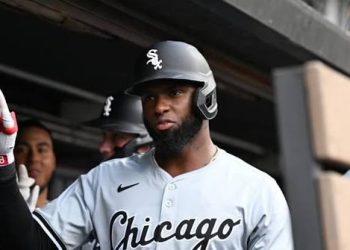Luis Robert Jr. decide en extras con jonrón y deja en el terreno a Piratas