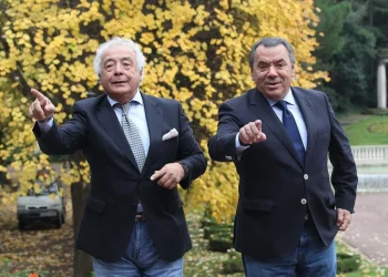 El creador de la canción ‘Macarena’ lamenta que haya sido utilizada en un vídeo de bombardeos