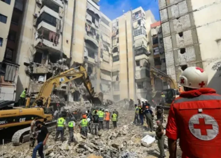 Más de veinte muertos y cincuenta heridos en nuevos ataques de Israel contra el Líbano