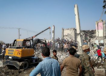 Estados Unidos e Israel atacan el principal aeropuerto de Irán y la sede de la Defensa Aérea del régimen