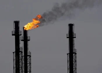 El brent sube un 4,93 % y supera los 85 dólares ante temores de suministro en Oriente Medio