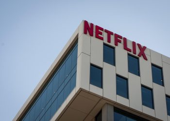 Netflix adquiere una empresa de cine impulsada por IA fundada por Ben Affleck