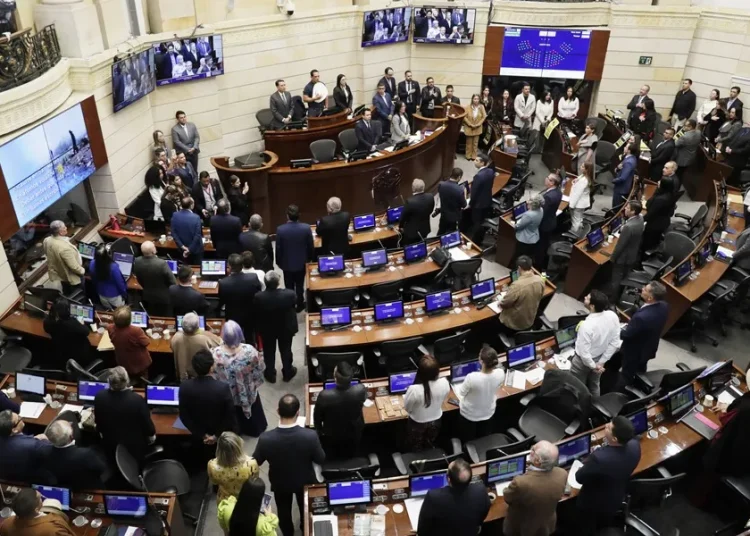 Los partidos de Petro y Uribe serán las principales fuerzas del Senado colombiano