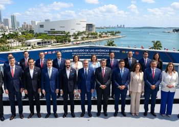 Líderes de doce países han sido convocados el sábado a Miami para cumbre con presidente Trump