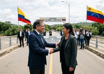 Petro y Delcy Rodríguez se reunirán por primera vez el viernes 13 de marzo en la frontera