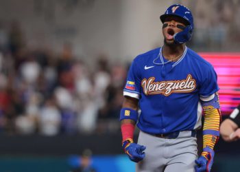 Venezuela remonta ante Italia y avanza a su primera final del Clásico Mundial