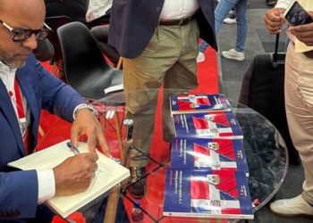 Infobae destaca libro de Francisco Tavárez presentado en la FILBo-Colombia sobre Haití y RD