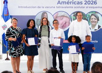 Ministerio de Salud fortalece esquema de vacunación infantil con vacuna tetravalente acelular