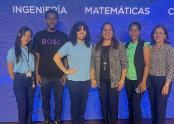 Tres estudiantes de Azua son reconocidos a nivel nacional en Premio al Mérito Estudiantil STEMP