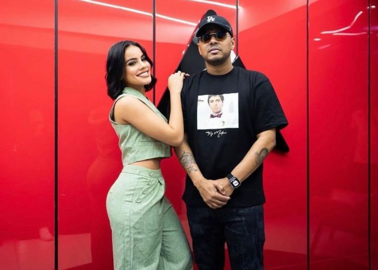 Santiago Matías anuncia a Ana Beato como participante de “Planeta Alofoke”