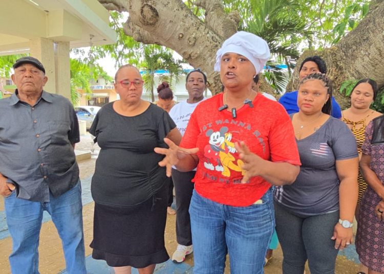 Personal de apoyo educativo en Villa Hermosa rechaza acusaciones de la ADP y declara «no grato» a su presidente