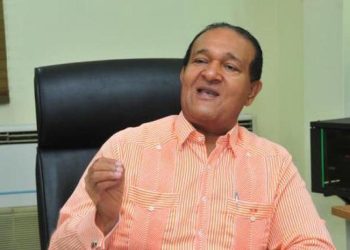 Senador Antonio Marte advierte sobre crisis política y expresa preocupación por la provincia Monseñor Nouel