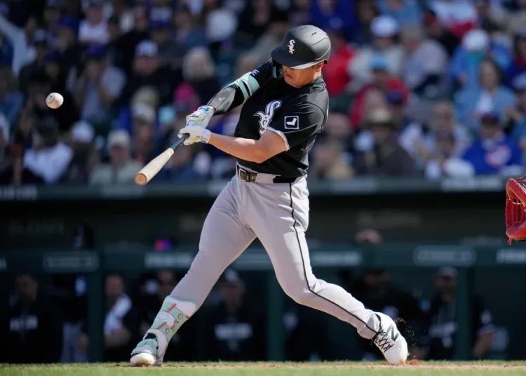Murakami lidera en jonrones en MLB y encabeza remontada de los Medias Blancas