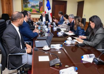 Comisión de Justicia y expertos franceses en Derecho Penal comparten impresiones sobre nuevo Código Penal