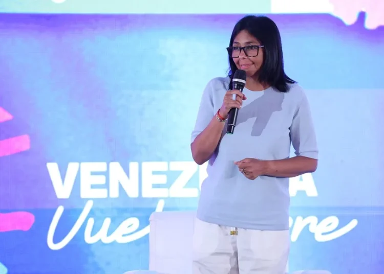 Delcy Rodríguez encarga un plan para optimizar los activos y fortalecer la producción en Venezuela