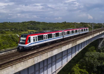 Suspenden temporalmente operaciones del Metro y Teleférico de Santo Domingo por condiciones climáticas