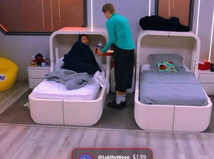 La “Viuda Blanca” sorprendió a Karla con un desayuno por su cumpleaños