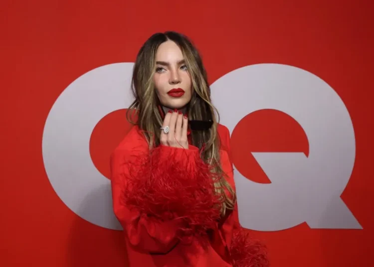 Belinda y Los Ángeles Azules lanzan ‘Por ella’, la cumbia del Mundial 2026