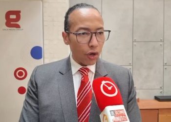 Nuevo pasaporte electrónico reduce tiempo en control migratorio, destaca Lorenzo Ramírez