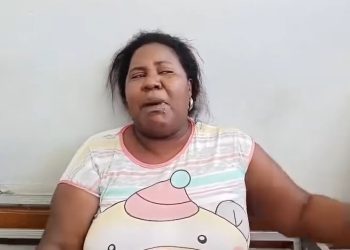 “Yo le dije que fuera temprano a la fiscalía y por ahí me la mató”: madre narra entre llanto feminicidio de su hija