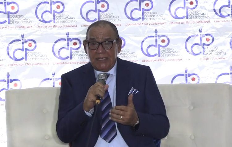 Miguel Franjul advierte sobre desinformación y falta de regulación en el ecosistema mediático dominicano