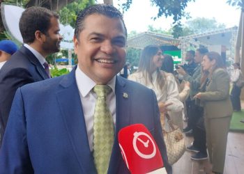 “El Gobierno toma préstamos hasta para letrinas”, afirma Tobías Crespo sobre endeudamiento público