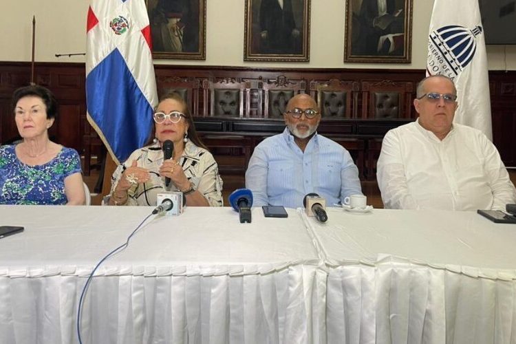 Autoridades defienden ritmo de trabajos en la calle Del Sol y atribuyen retrasos a más de 55 días de lluvias