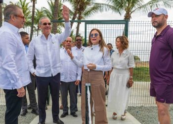 Carolina agradece al presidente Abinader su confianza pese algunos haber dudado de su visión