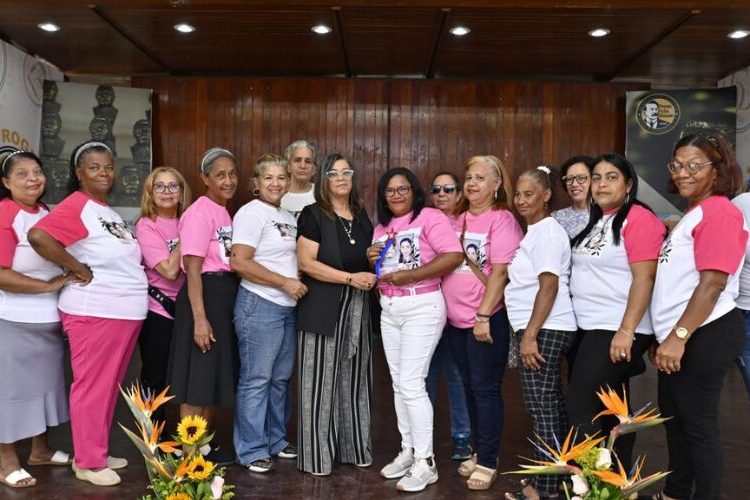 Movimiento Hermanas Mirabal aboga por la erradicación de feminicidios en su 48 aniversario