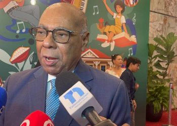 Expresidente del TC advierte sobre crisis de violencia tras asesinato de chofer en Santiago