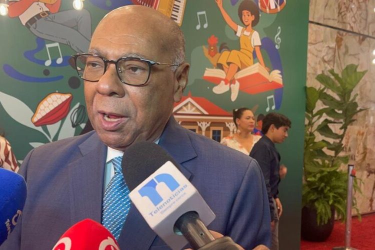 Expresidente del TC advierte sobre crisis de violencia tras asesinato de chofer en Santiago