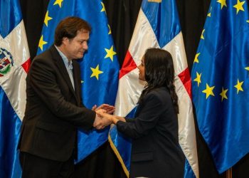 Interior y Policía impulsa cooperación internacional en políticas de drogas durante reunión de COPOLAD III