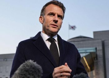 Macron anuncia la puesta en libertad de dos franceses detenidos en Irán