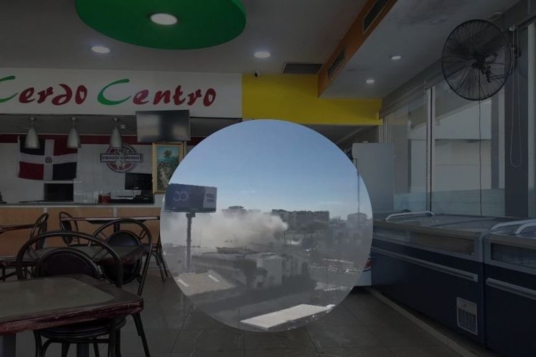 Incendio afecta establecimiento Cerdo Centro en la avenida 27 de Febrero; no se reportan víctimas