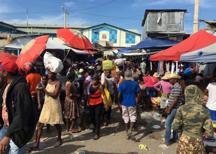 Conato de incendio en el Mercado Fronterizo fue controlado por unidades de los bomberos sin víctimas