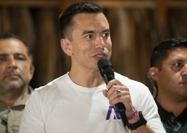 Corte de Ecuador autoriza a Noboa a convocar referéndum sobre designación de autoridades