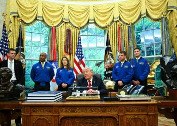 Trump recibe en la Casa Blanca a los astronautas de la misión Artemis II