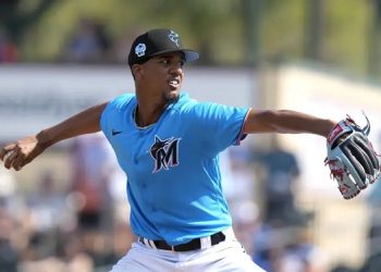 Eury Pérez brilla y corta la mala racha de los Marlins