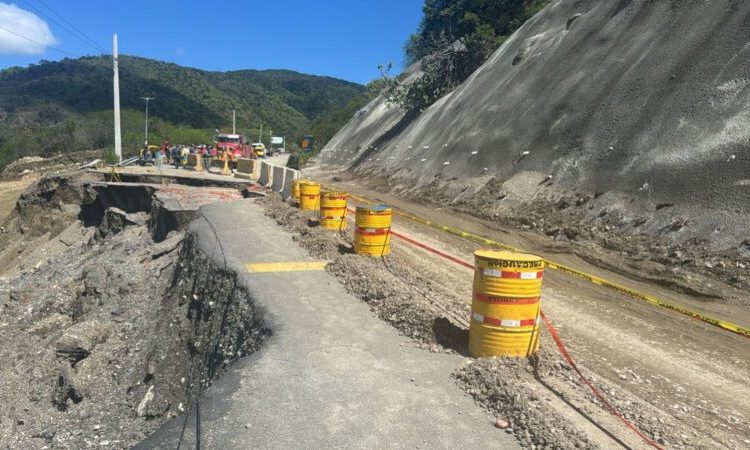 Obras Públicas dispone el cierre total de carretera Ocoa -Cruce de Ocoa para construcción de paso provisional