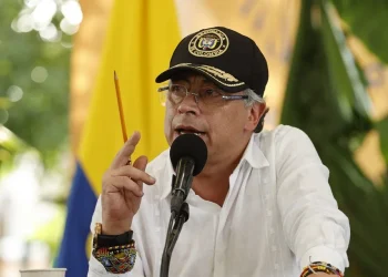 Familiares de colombianos detenidos en Venezuela piden a Petro interceder por su liberación