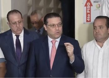 Yayo explica a sindicatos medidas del Gobierno ante crisis en Medio Oriente; resalta estabilidad en los precios