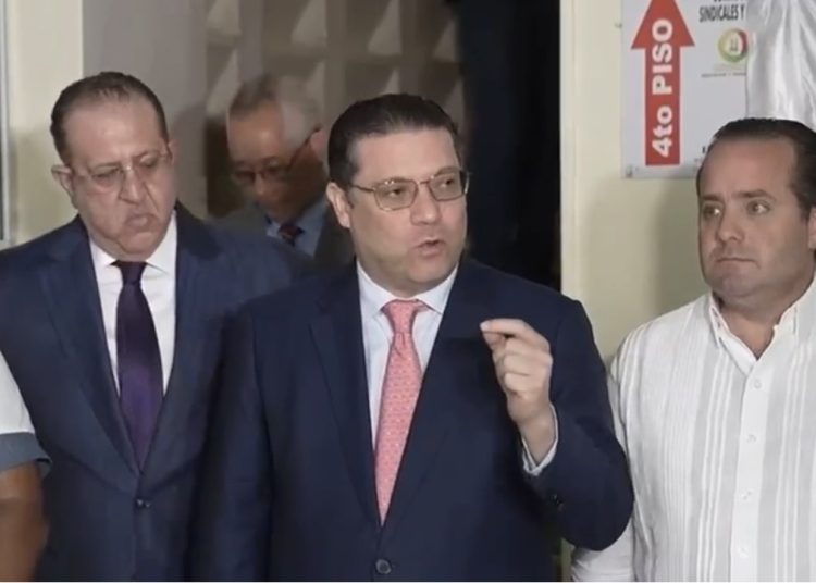 Yayo explica a sindicatos medidas del Gobierno ante crisis en Medio Oriente; resalta estabilidad en los precios