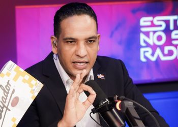 Hansel García denuncia supuesta red de abuso sexual en escuela pública dominicana