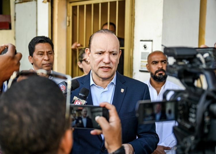 Alcalde Ulises Rodríguez respalda diálogo nacional ante impacto de crisis internacional