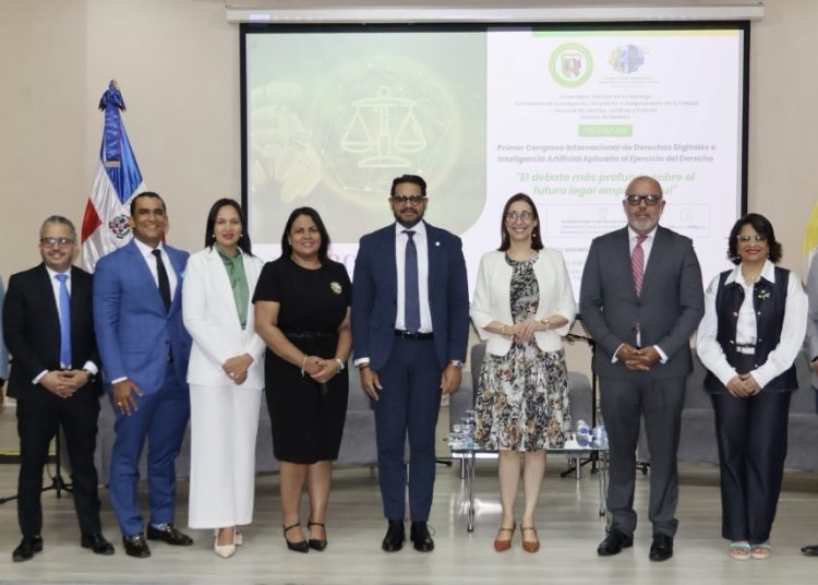 UCSD celebró el primer congreso sobre derechos digitales e inteligencia artificial