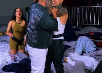 Se van a los golpes en “Planeta Alofoke”: El Gallo Producer y Carlos Montesquieu protagonizan pelea