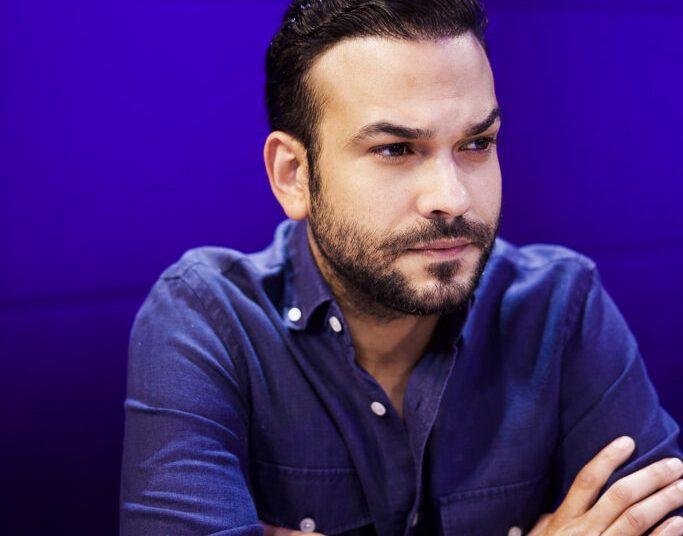 Eduardo Saint-hilaire denuncia infiltración de red criminal transnacional en el partido de gobierno