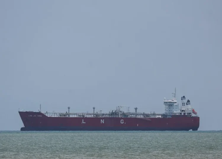 EE.UU. afirma que ha impedido el paso de diez buques desde o hacia Irán con el bloqueo en Ormuz